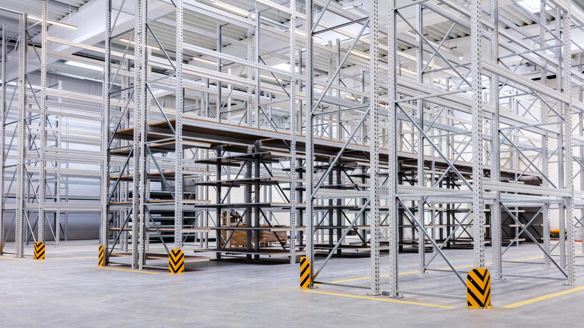 Custom Aluminum Dunnage Racks Surrey & Coquitlam